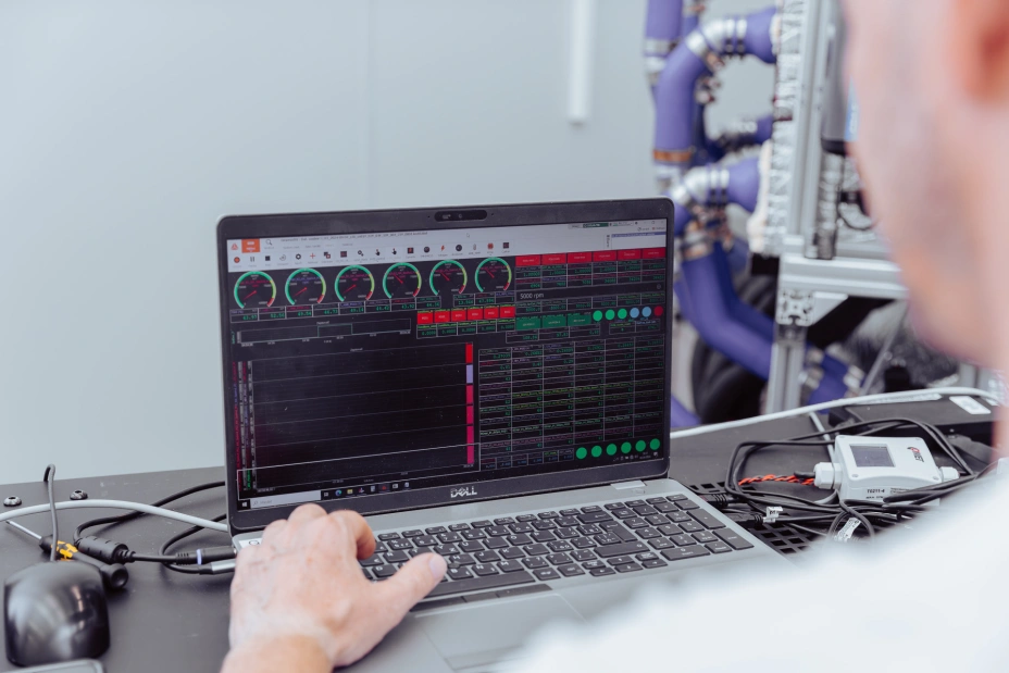 software pro analýzu dat při systémových zkouškách mechatronických komponent