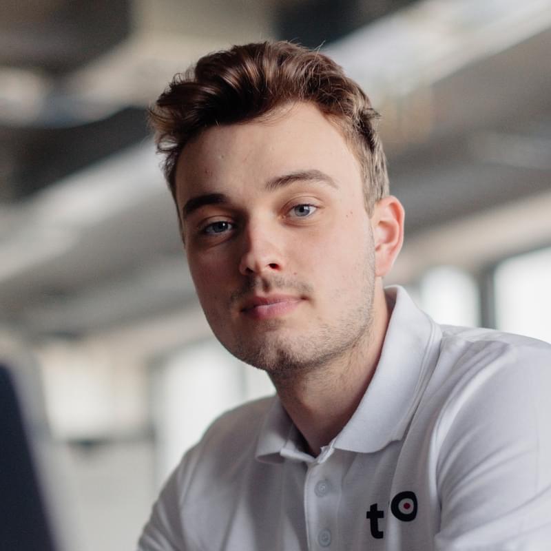 Vojtěch Macháček, zkušební inženýr, Tiyo Vojtěch Macháček, zkušební inženýr, Tiyo